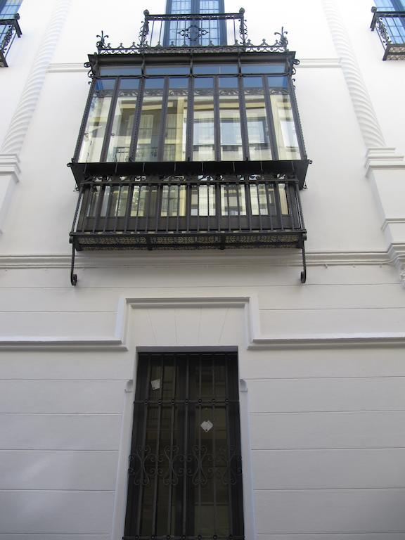 Life Apartments Alberto Lista Sevilha Exterior foto